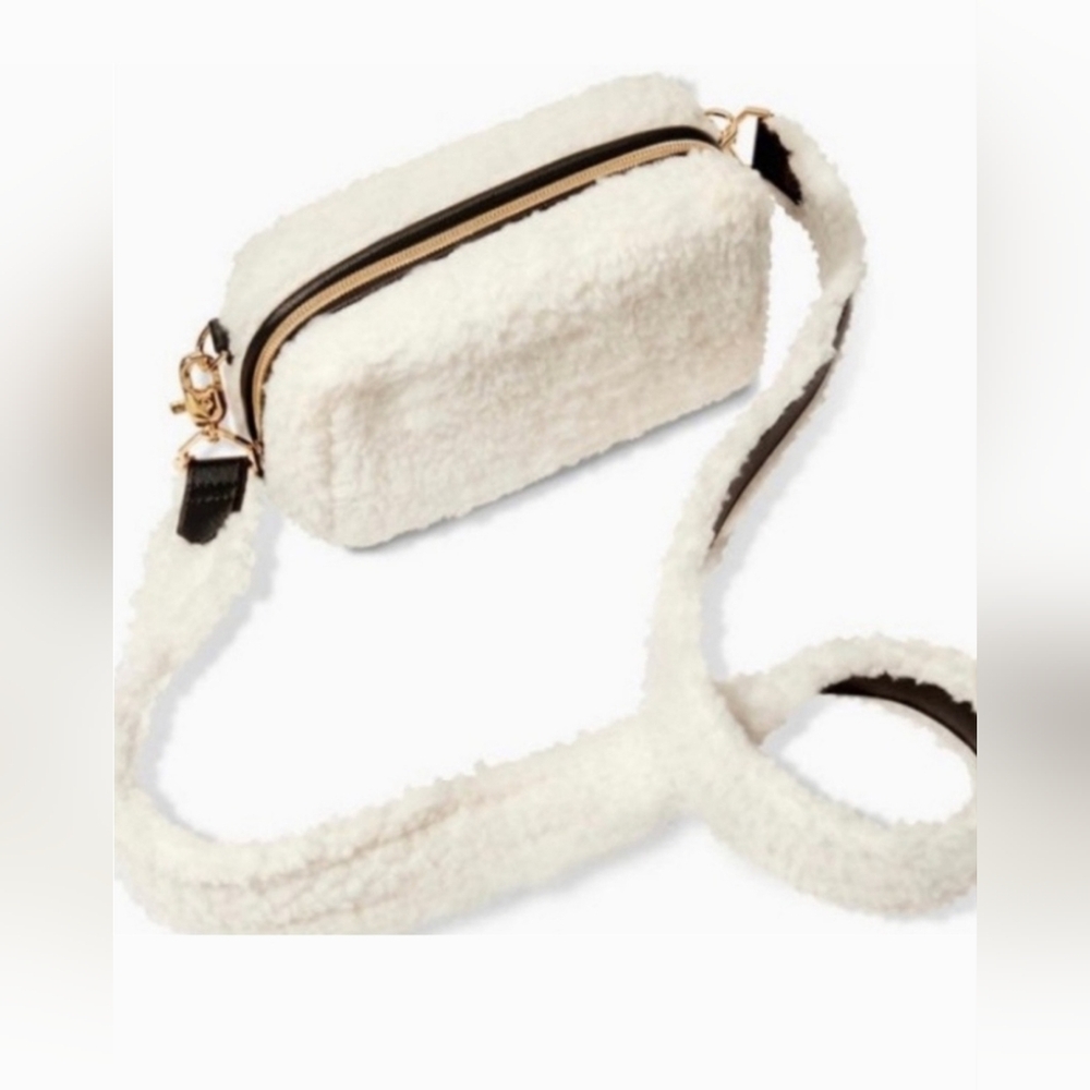 NWT Stella & Dot Organizational Crossbody Faux Shearling Cream Plus Strap OS